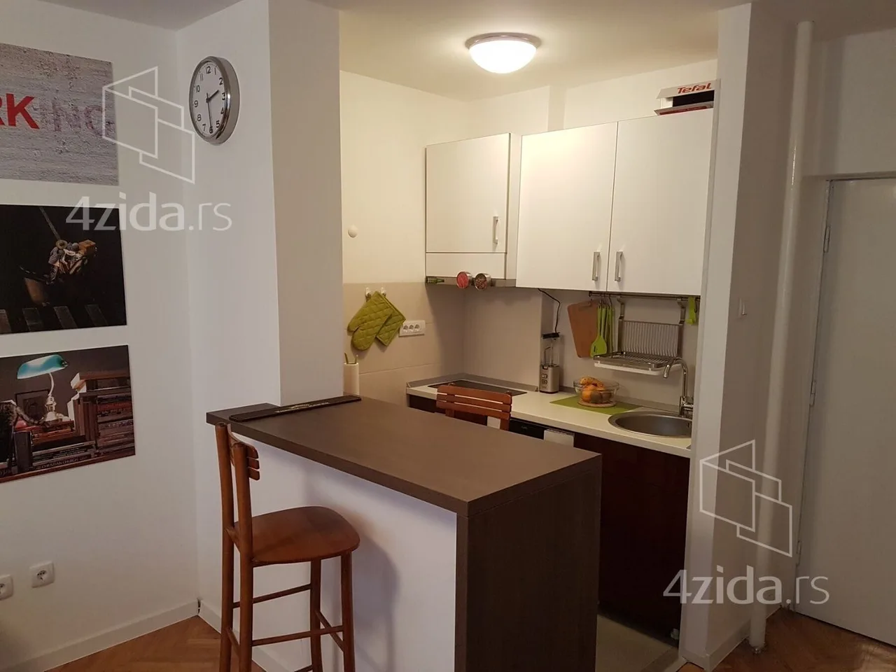 Garsonjera, 32 m², Autokomanda