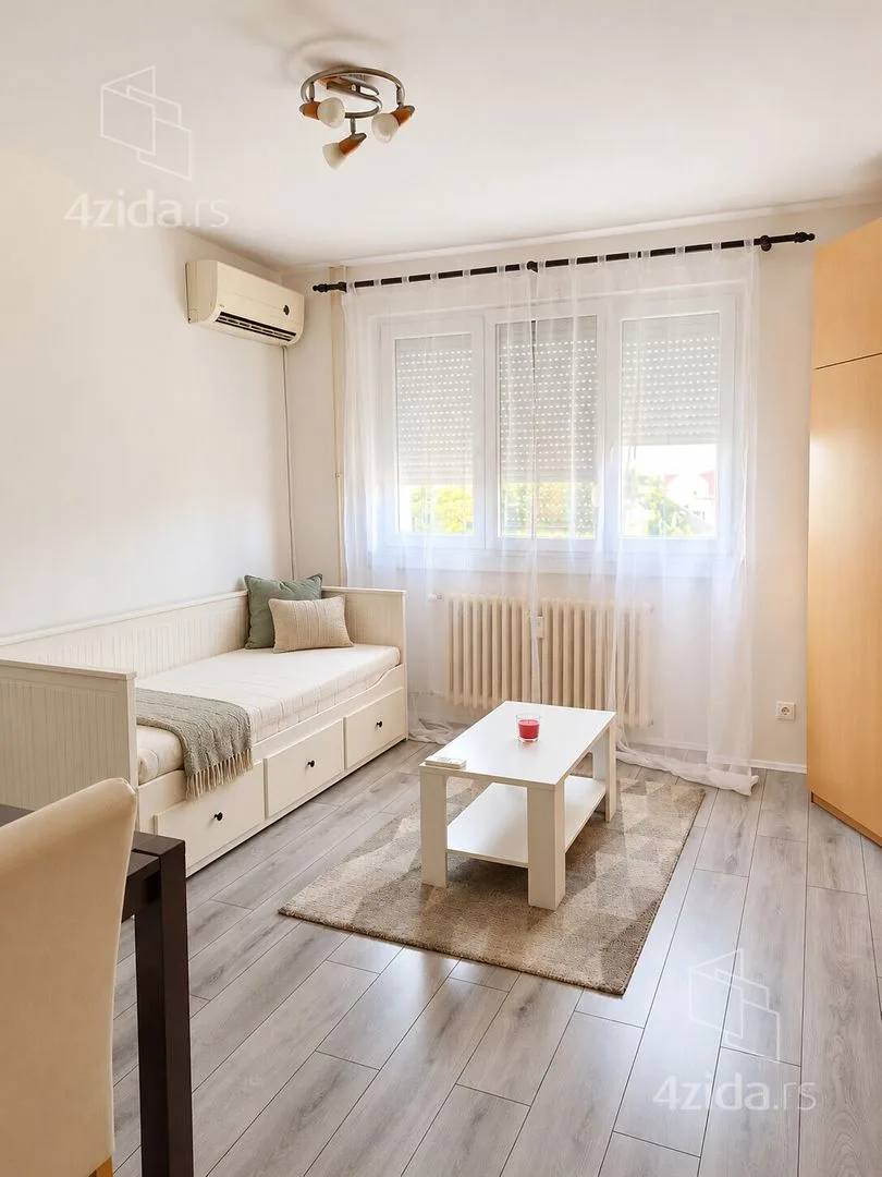 Jednosoban stan, 32 m², Radijalac