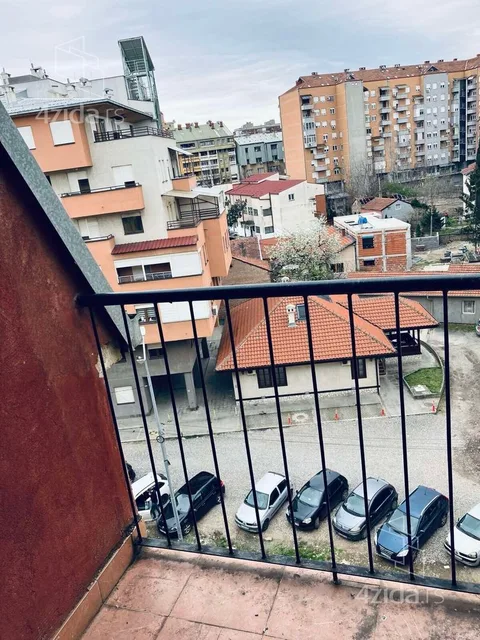 Dvosoban stan za izdavanje, Vardarska 7
