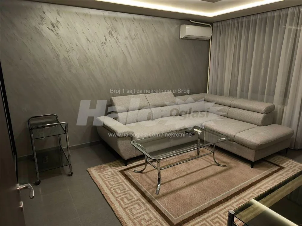 1,5-комнатная квартира, 40 м², Петлово-Брдо