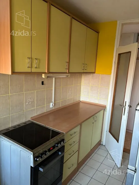 Dvosoban stan za izdavanje, Braće Radića 15
