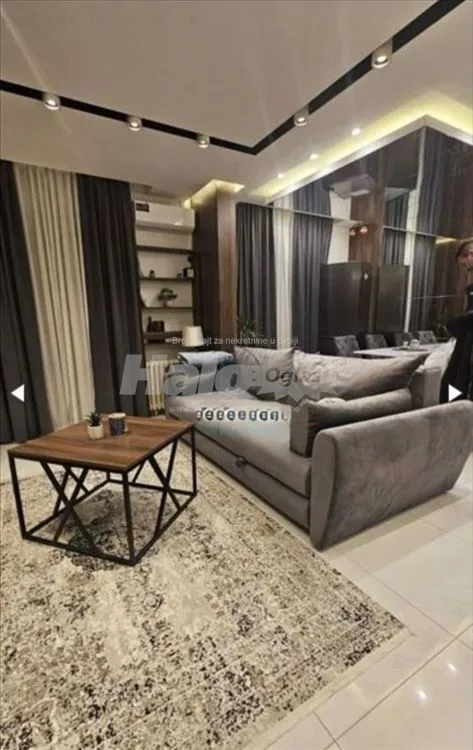 Однокомнатная квартира, 35 м², Блок 61