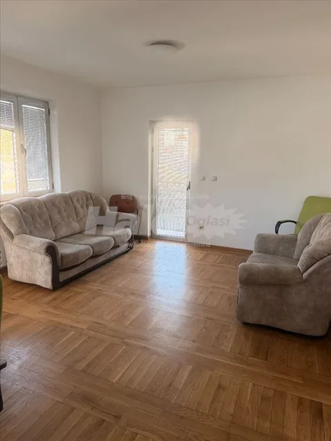 Stan / Kanc. prostor | Zemun | Altina