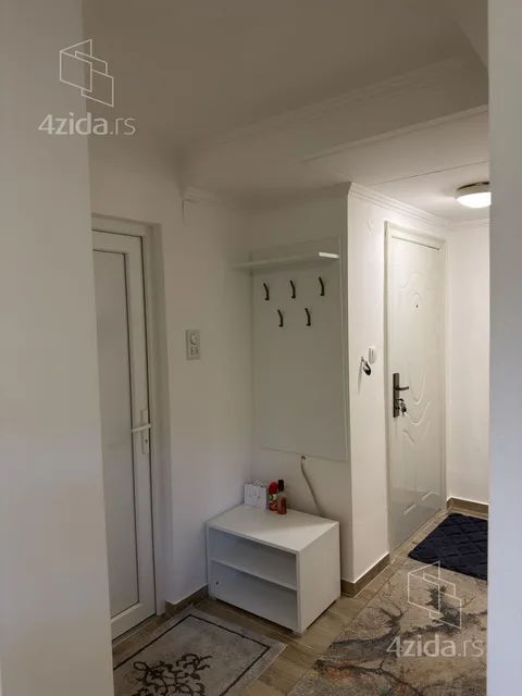 Jednosoban stan za izdavanje, Kisačka 48