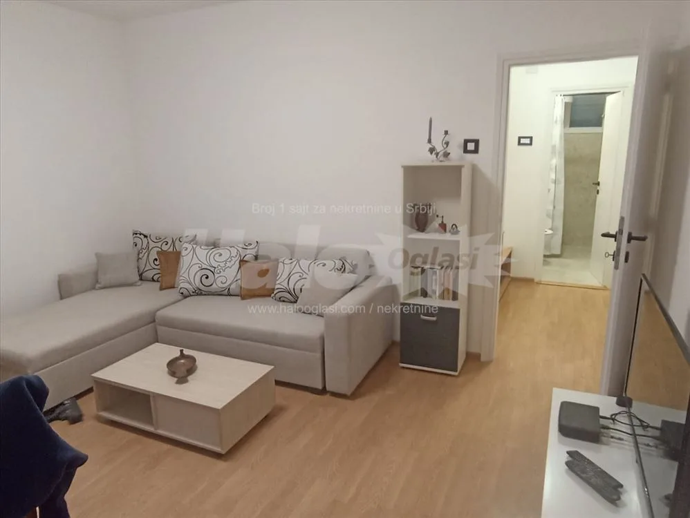Dvoiposoban stan, 70 m², Medaković