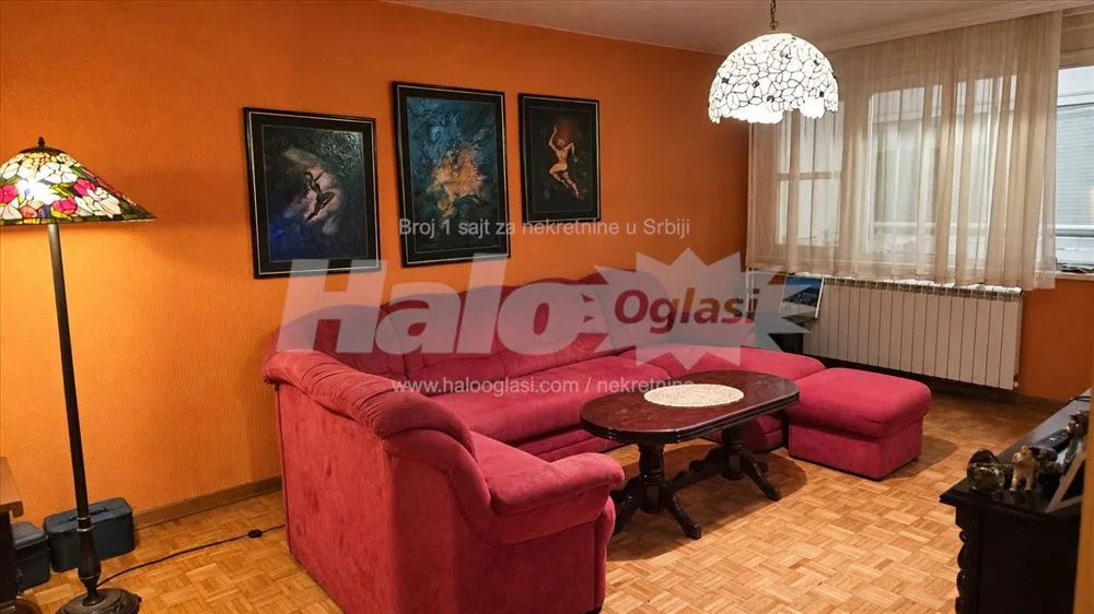 Трёхкомнатная квартира, 94 м², Бежанийска-Коса