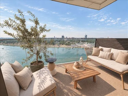 Четырёхкомнатная квартира, 167 м², Белград-на-воде