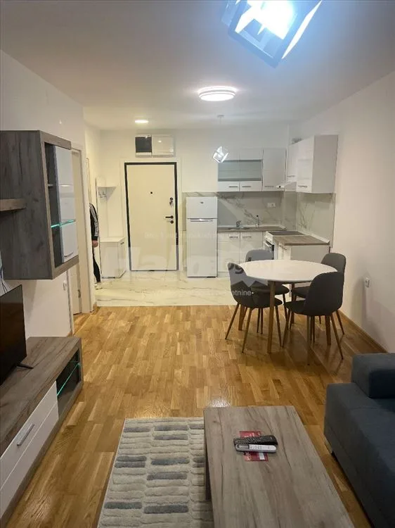 Dvosoban stan, 42 m², Obrenovac