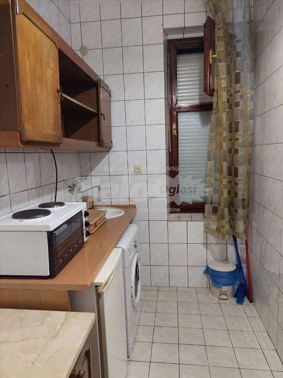 Jednosoban stan, 35 m², Savski venac