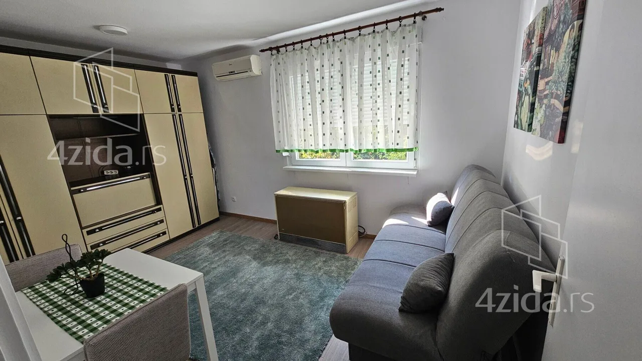 Jednosoban stan, 21 m², Kumodraž