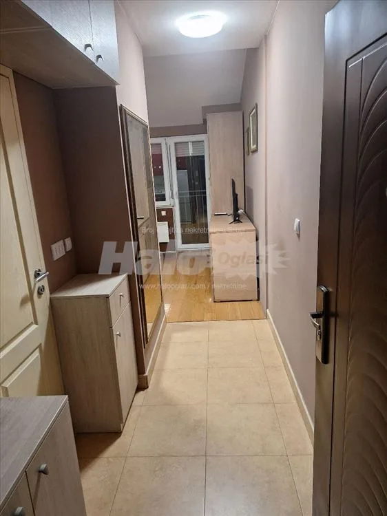 Гарсоньера, 28 м², Карабурма