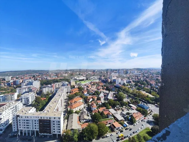 Konjarnik, Rudo,Petosoban stan kod Aviv centra