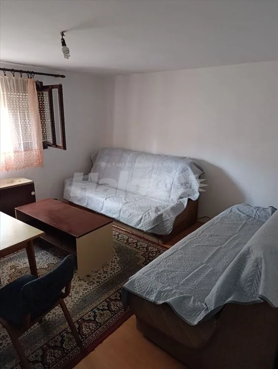 Dvosoban stan, 50 m², Pantelej