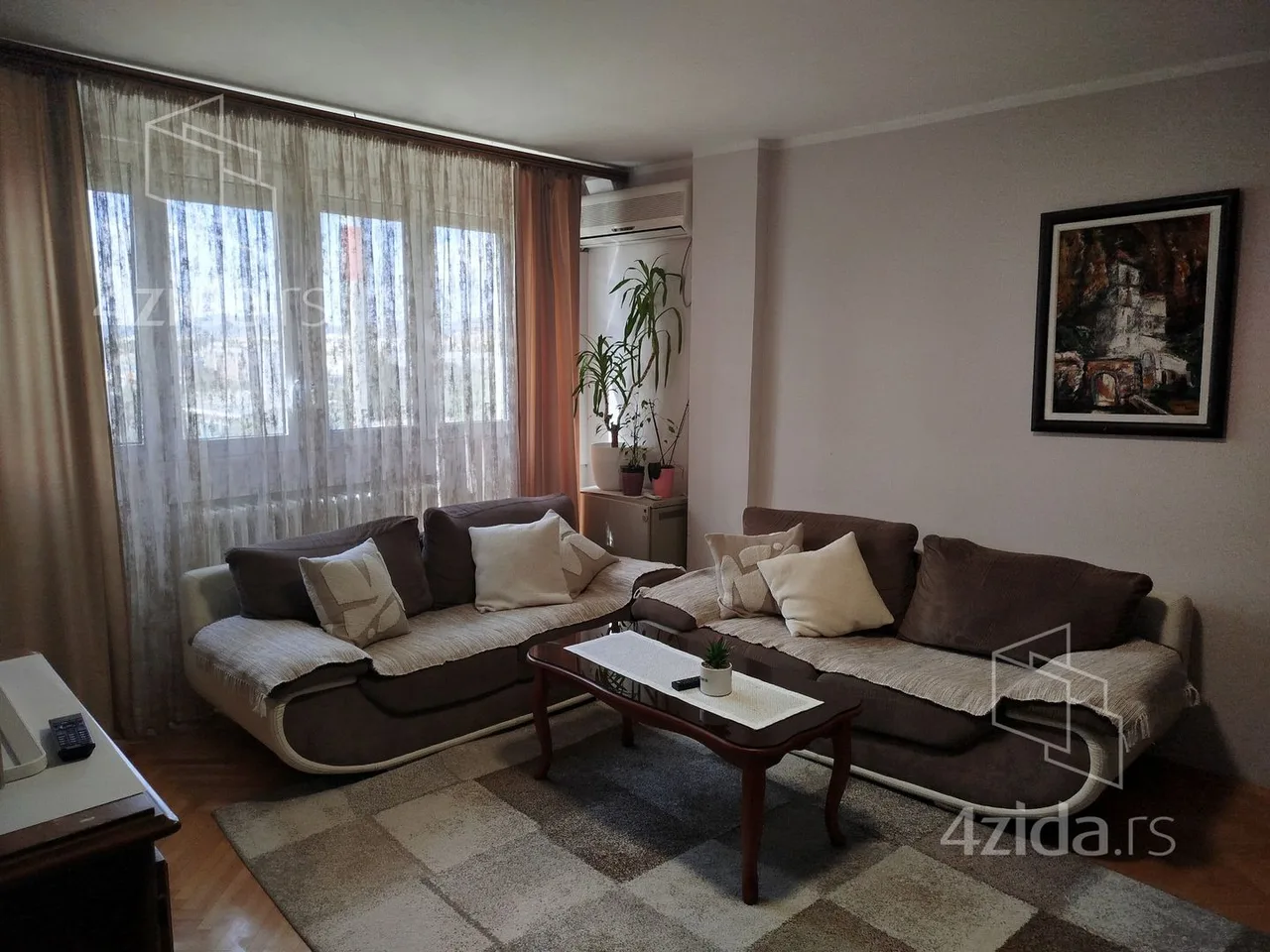 Четырёхкомнатная квартира, 76 м², Булевар-Неманича