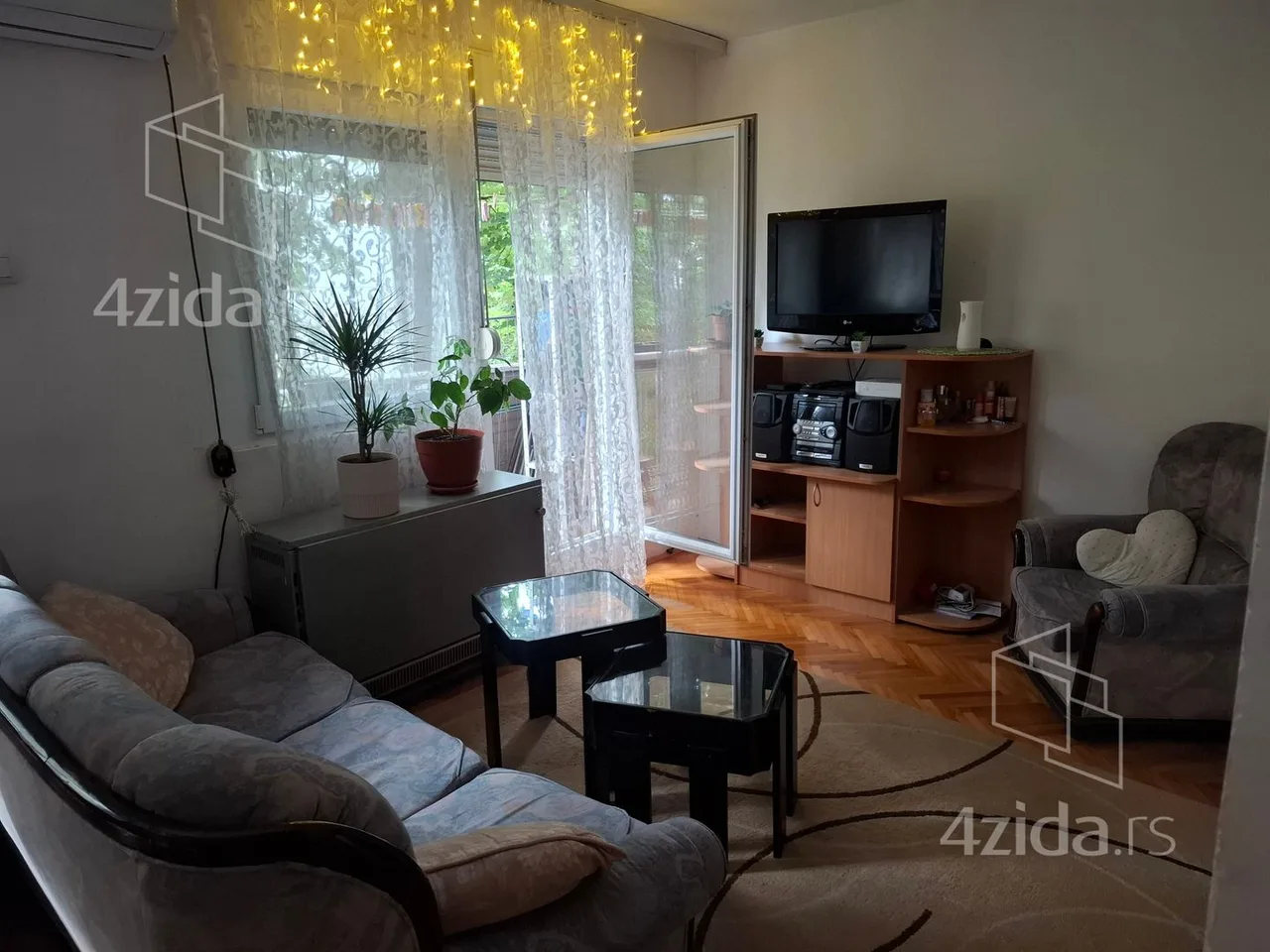 Dvoiposoban stan, 51 m², Karaburma