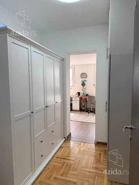 Dvoiposoban stan na prodaju, Ljube Danilovića 28