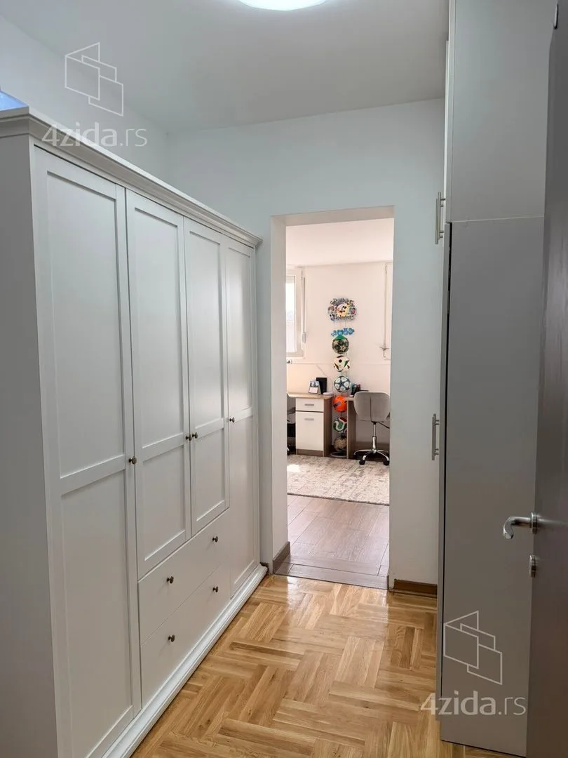 Dvoiposoban stan, 54 m², Mirijevo