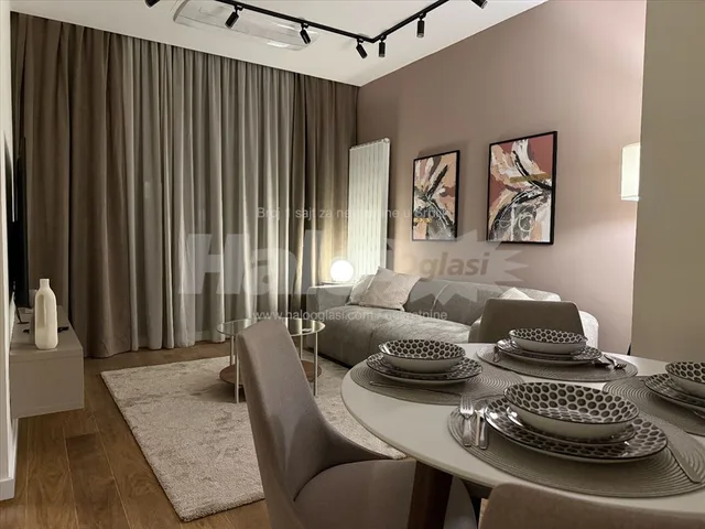 Izdajem lux 2.0 stan, nov, Vračar, 55m2